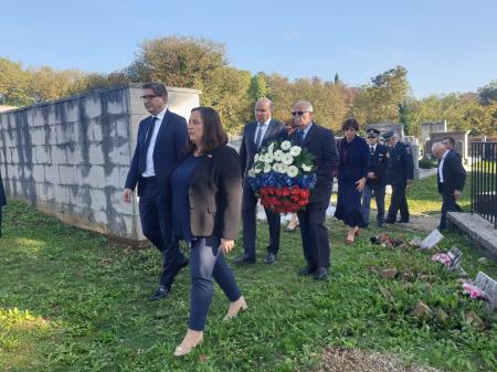 Pokopališče v Bazovici